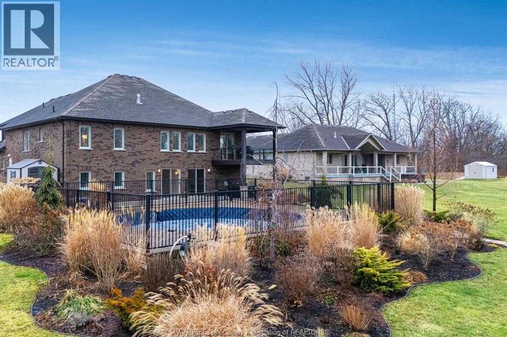 6 Two Creeks, Wheatley, ON - Outdoor