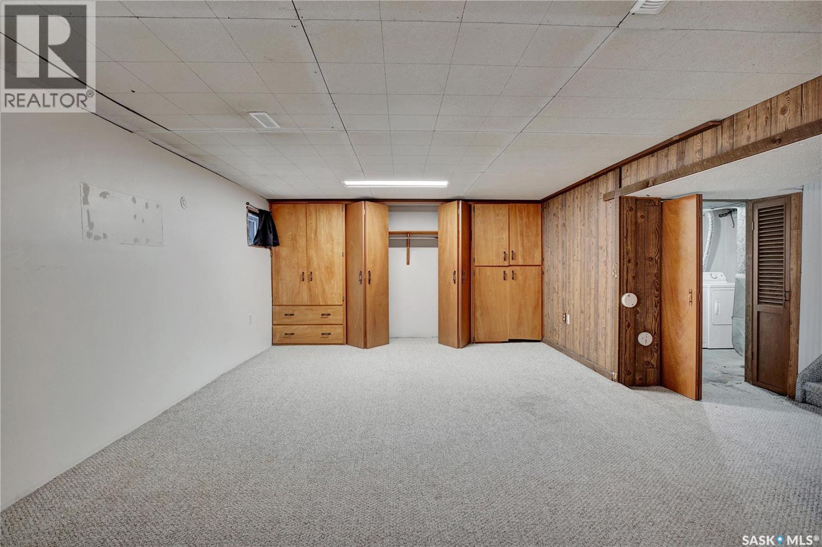 215 Isabella Street E, Saskatoon, SK - Indoor Photo Showing Basement