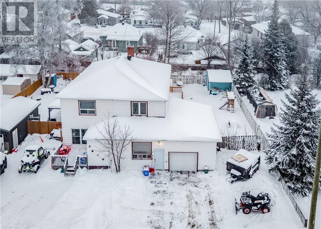 17 Macdonnell, Falconbridge, ON - Outdoor