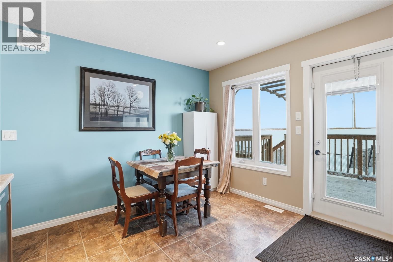 219 Henick Crescent, Saskatoon, SK - Indoor Photo Showing Dining Room