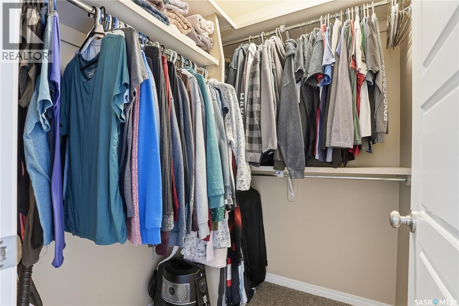 219 Henick Crescent, Saskatoon, SK - Indoor With Storage