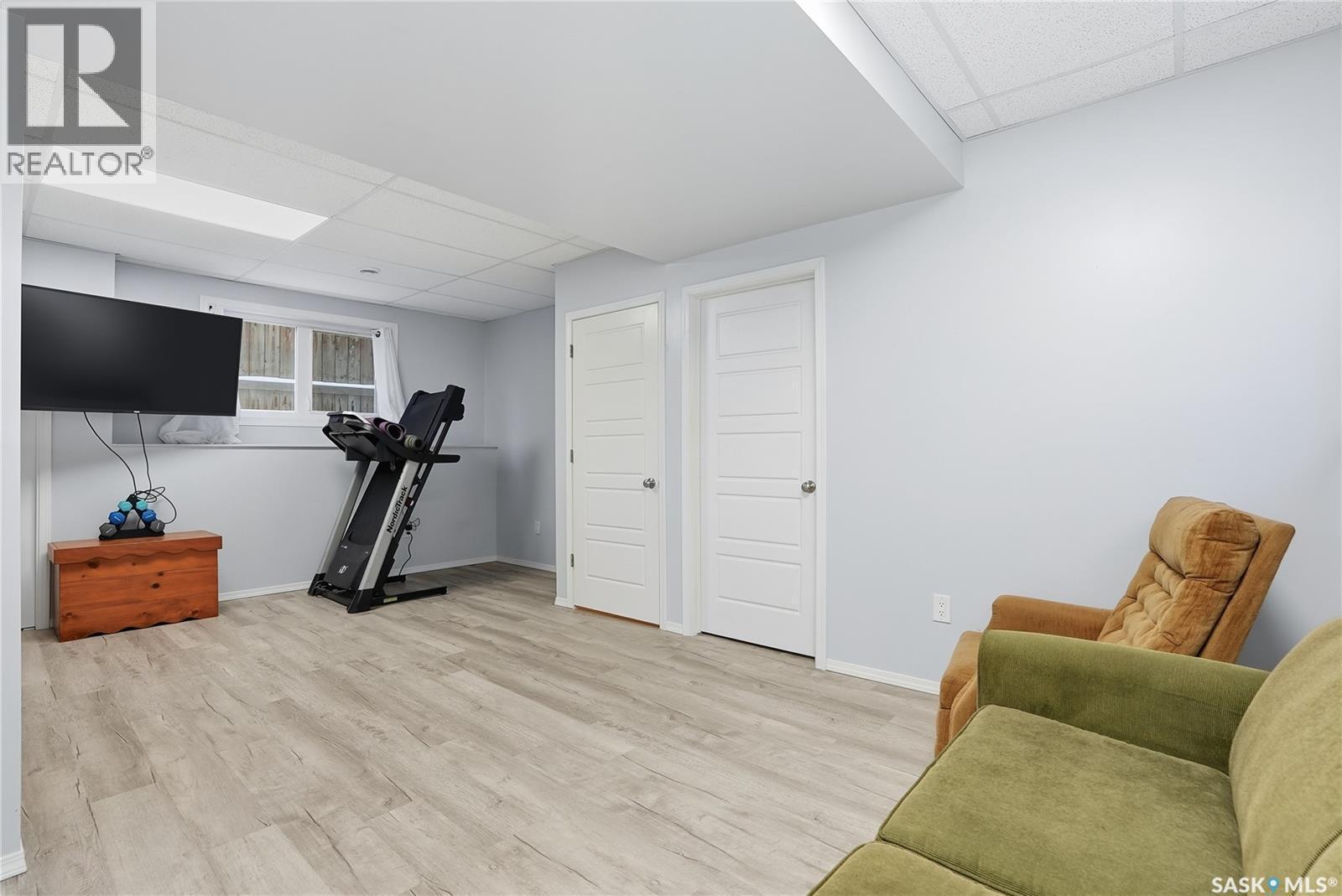 219 Henick Crescent, Saskatoon, SK - Indoor