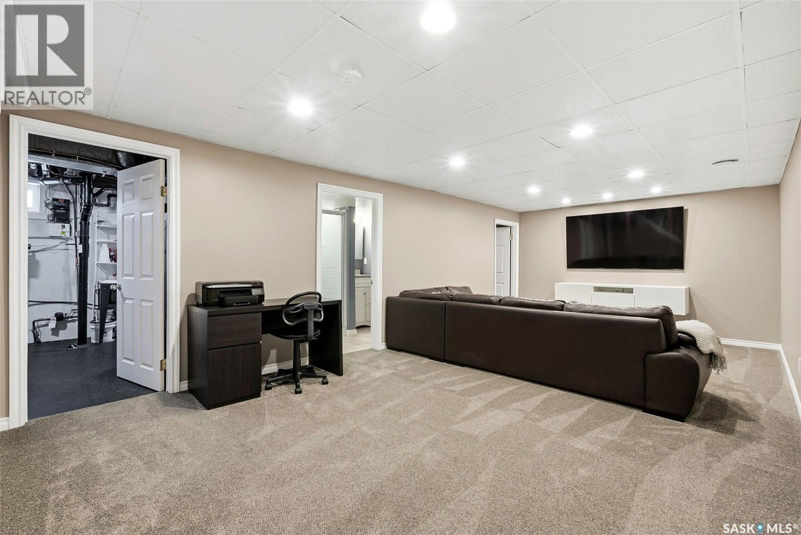 63 Champ Crescent, Regina, SK - Indoor