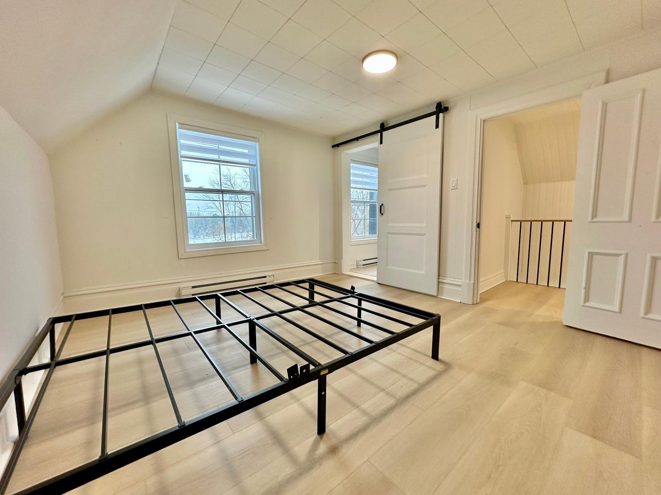 Chambre à coucher principale - 230 Rue De La Princesse, Lachute, QC - Indoor Photo Showing Other Room