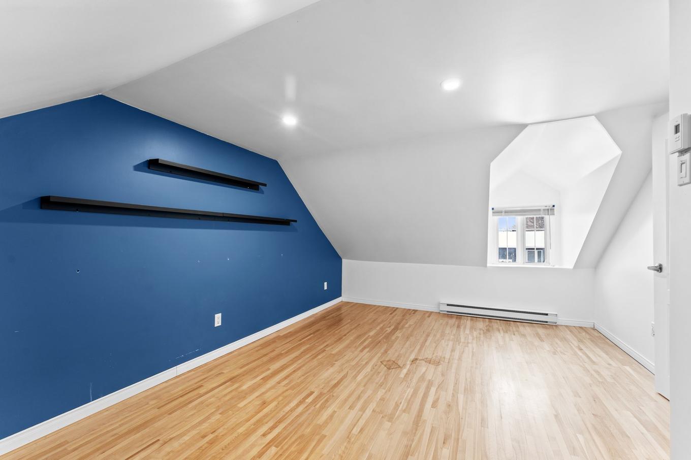 Chambre à coucher - 4 Rue Lambert, Repentigny (Repentigny), QC - Indoor Photo Showing Other Room