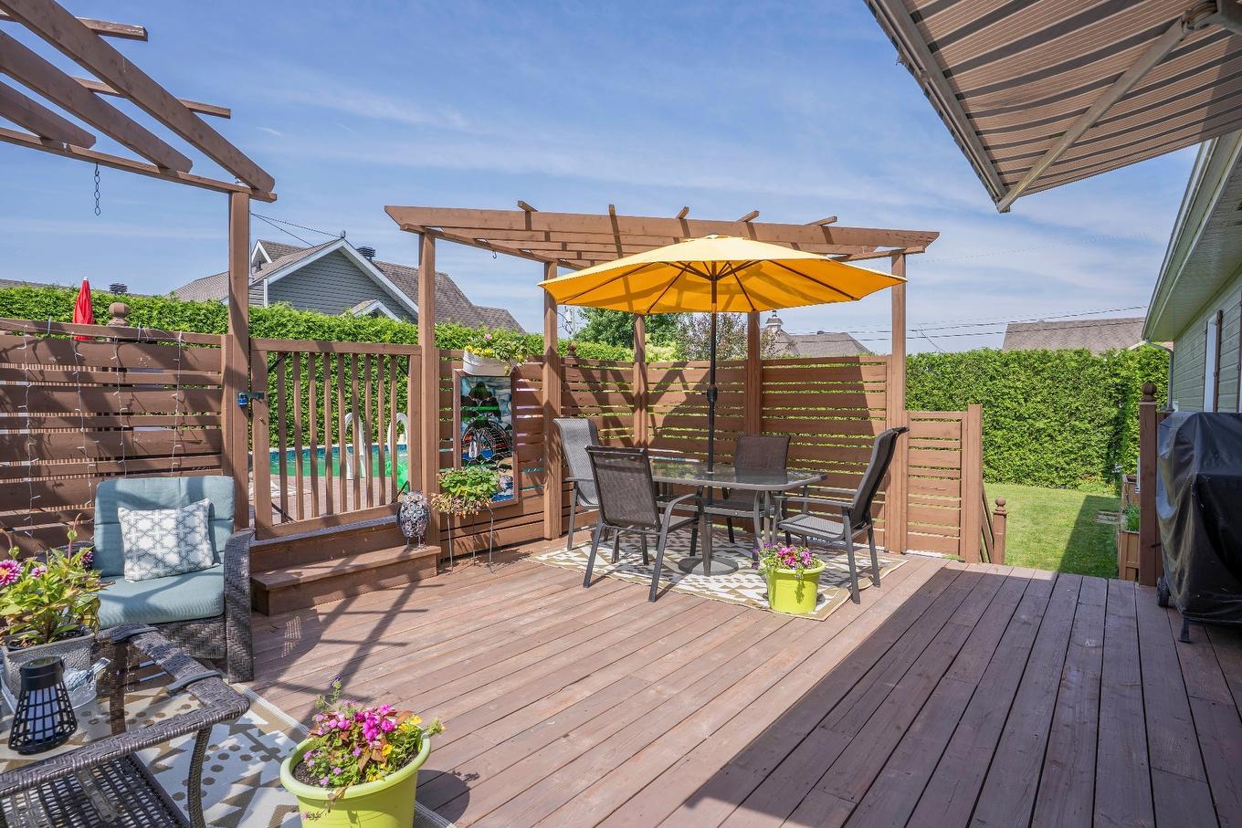Patio - 1732 167E Rue, Saint-Georges, QC - Outdoor With Deck Patio Veranda With Exterior