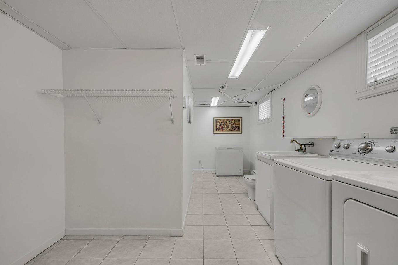 Autre - 8490 Boul. Mathieu, Québec (Charlesbourg), QC - Indoor Photo Showing Laundry Room