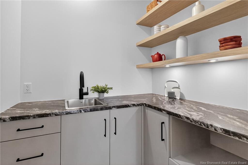 43 Murray Ave, Dieppe, NB