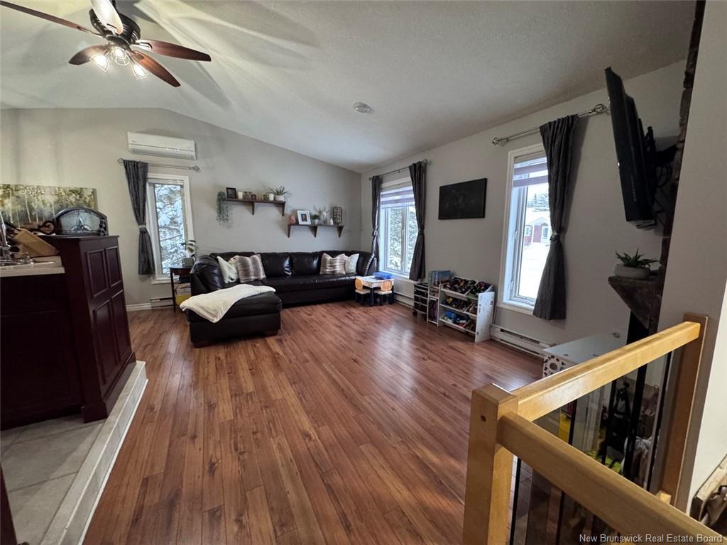 76 Aqueduc St, Saint-Jacques, NB