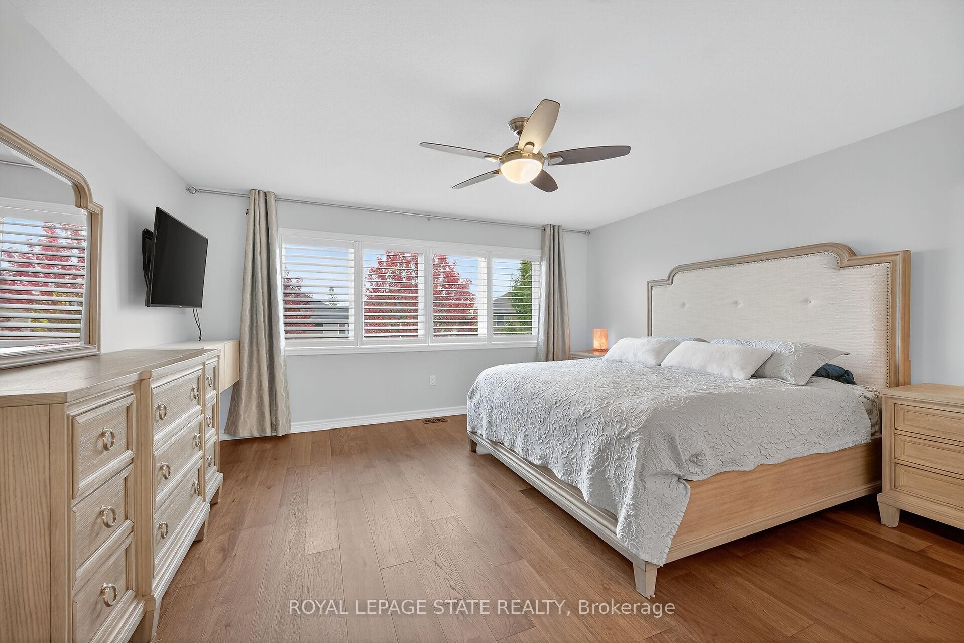 181 Springview Drive, Hamilton, ON - Indoor Photo Showing Bedroom