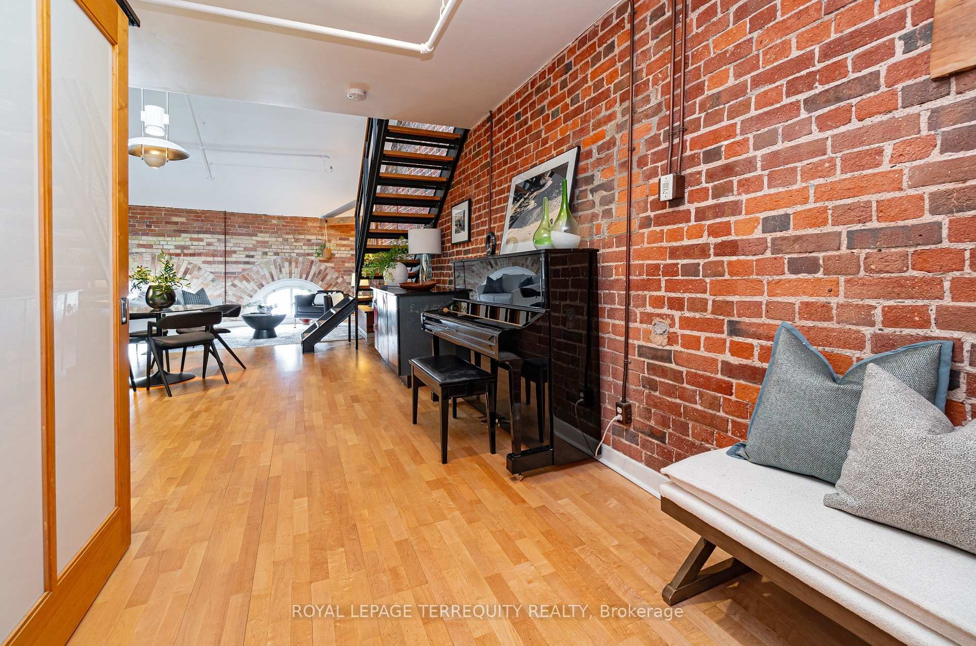 409-81A Front Street E, Toronto, ON - Indoor Photo Showing Other Room