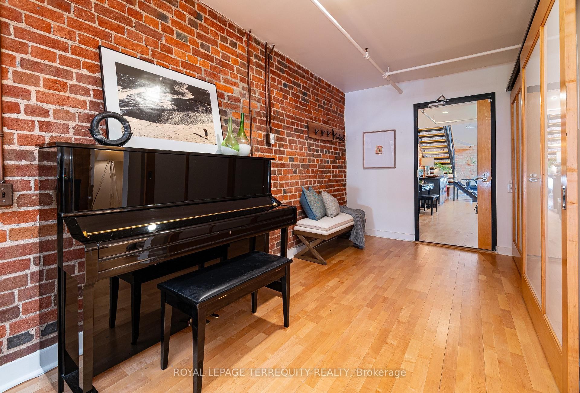 409-81A Front Street E, Toronto, ON - Indoor Photo Showing Other Room