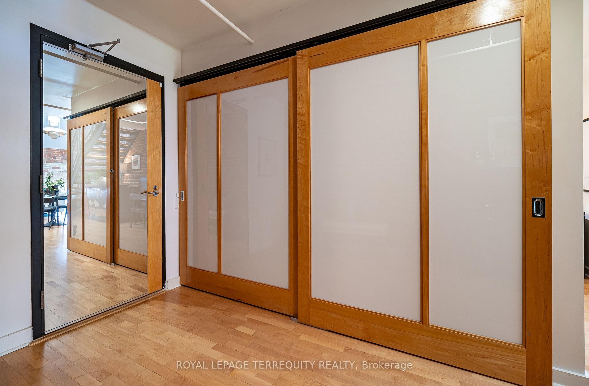 409-81A Front Street E, Toronto, ON - Indoor Photo Showing Other Room