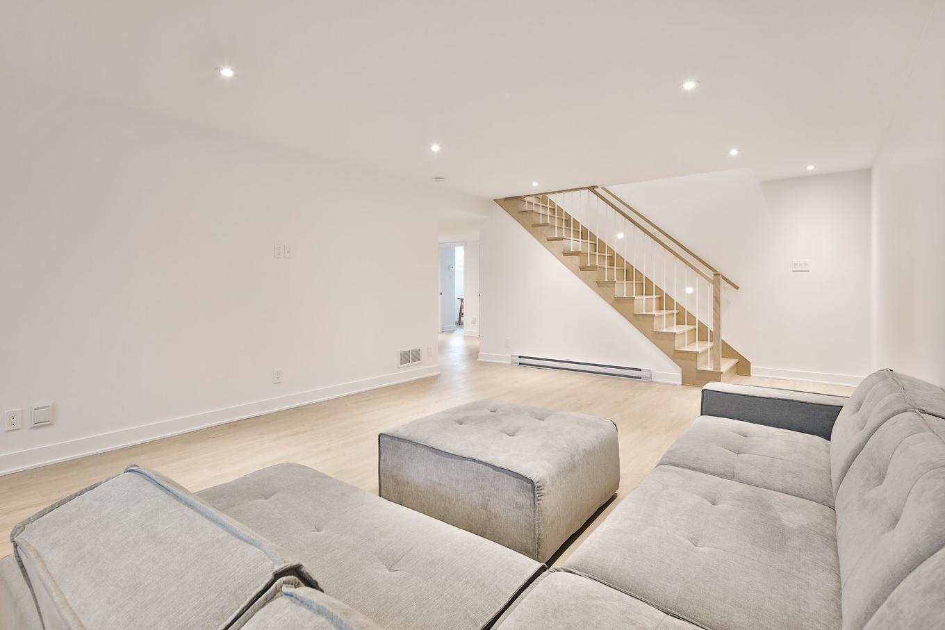 Family room - 19 Rue Des Trembles, Saint-Jean-Sur-Richelieu, QC - Indoor Photo Showing Living Room