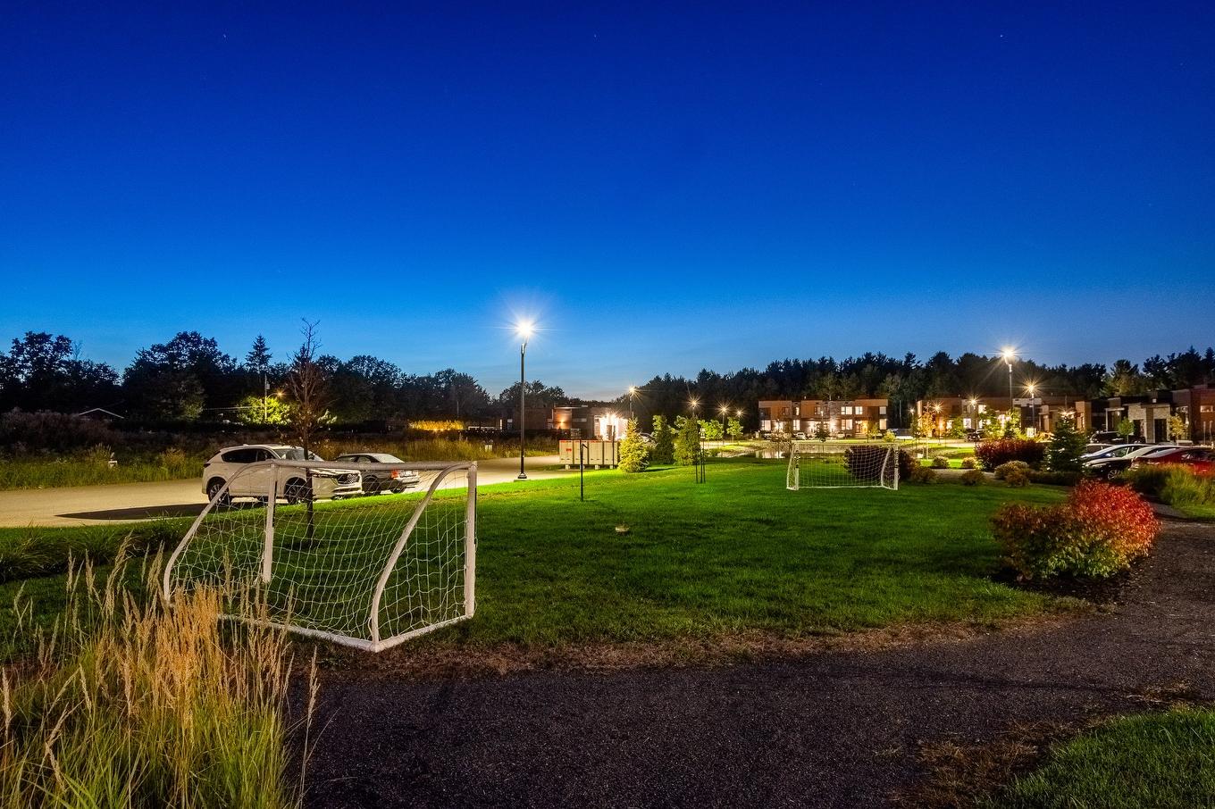 Exterior - 19 Rue Des Trembles, Saint-Jean-Sur-Richelieu, QC - Outdoor With View