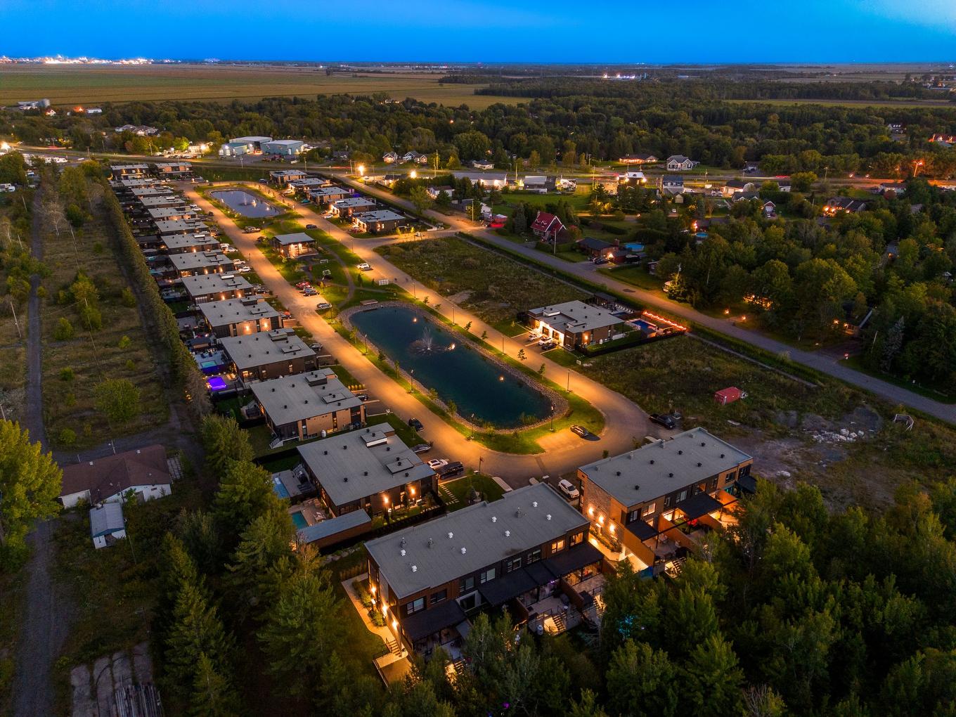 Aerial photo - 19 Rue Des Trembles, Saint-Jean-Sur-Richelieu, QC - Outdoor With View