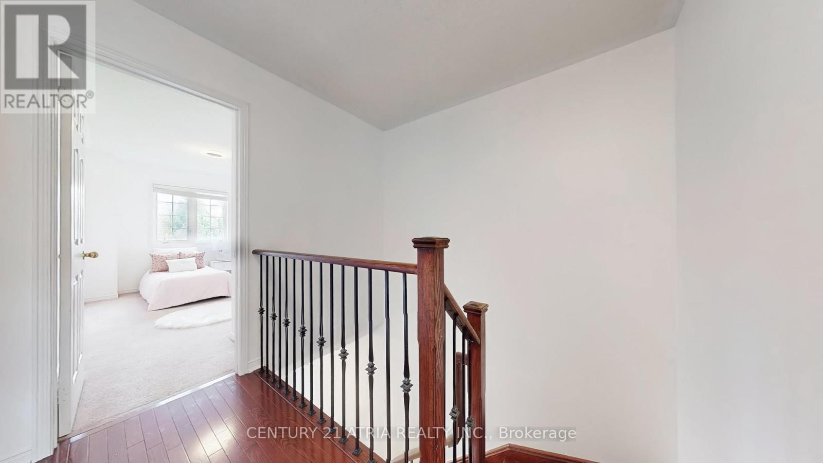 5186 Angel Stone Drive, Mississauga, ON - Indoor Photo Showing Other Room