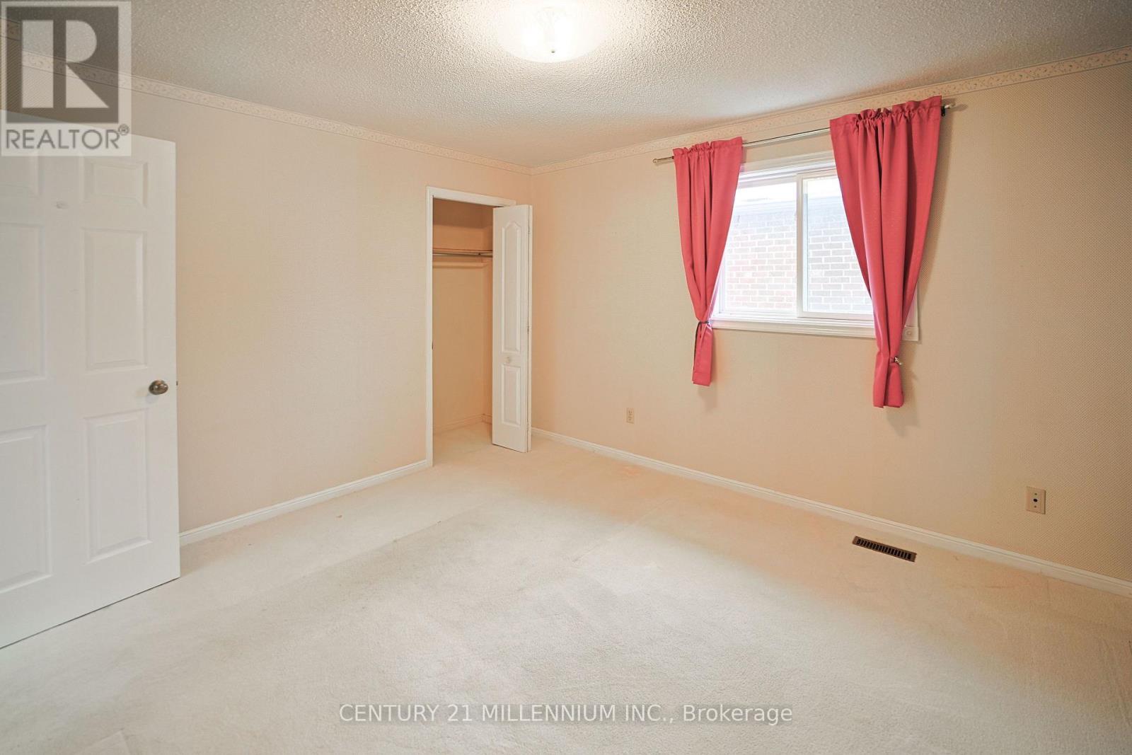 1281 Deer Run, Mississauga, ON - Indoor Photo Showing Other Room