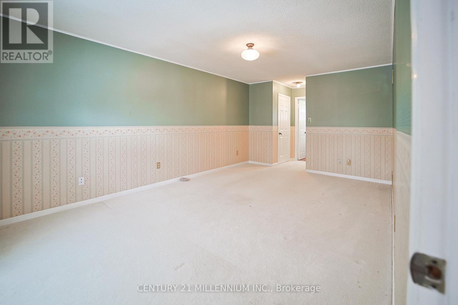 1281 Deer Run, Mississauga, ON - Indoor Photo Showing Other Room