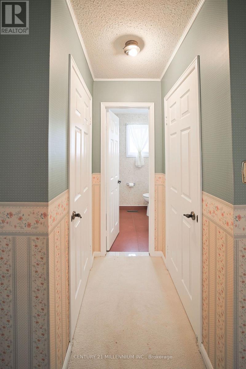 1281 Deer Run, Mississauga, ON - Indoor Photo Showing Other Room