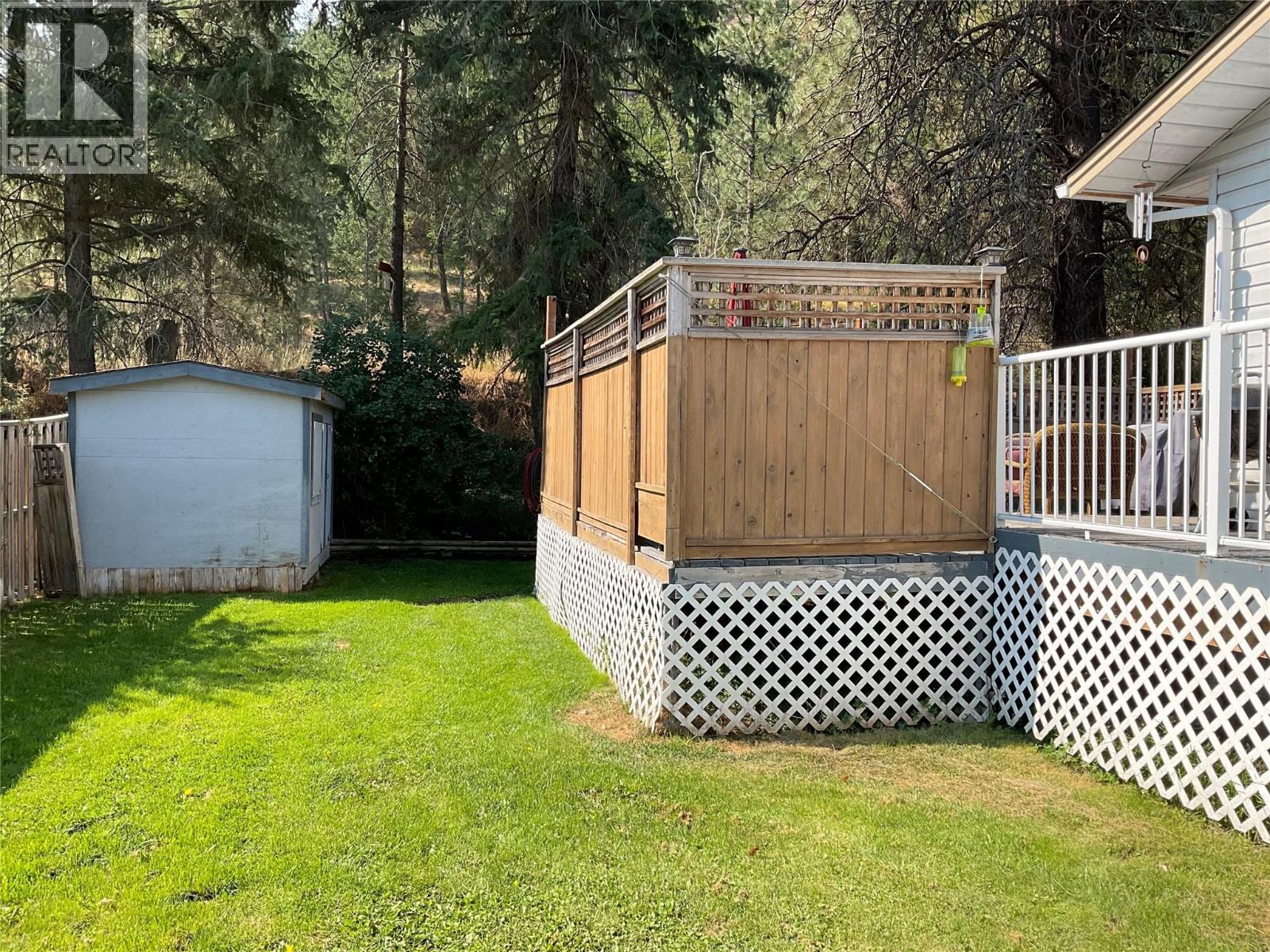 706 Central Avenue, Midway, BC - Outdoor With Deck Patio Veranda