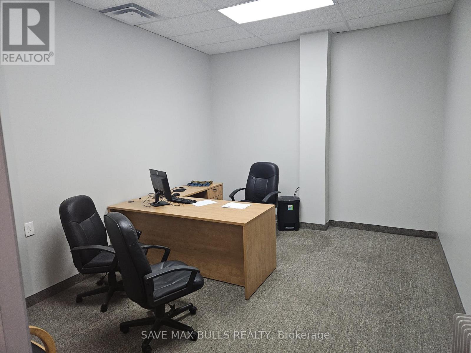 1051 Upper James Street, Hamilton, ON