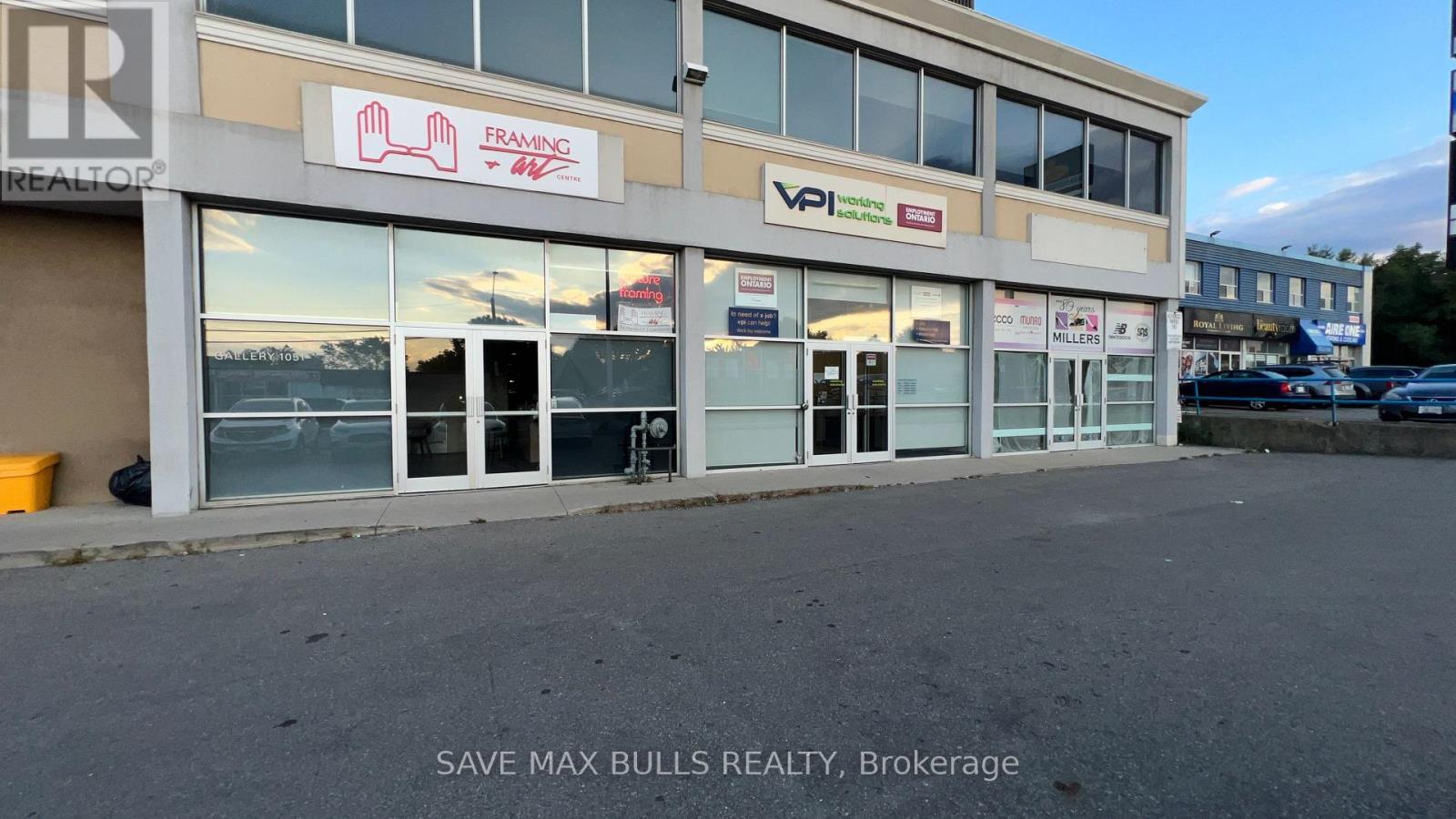 1051 Upper James Street, Hamilton, ON