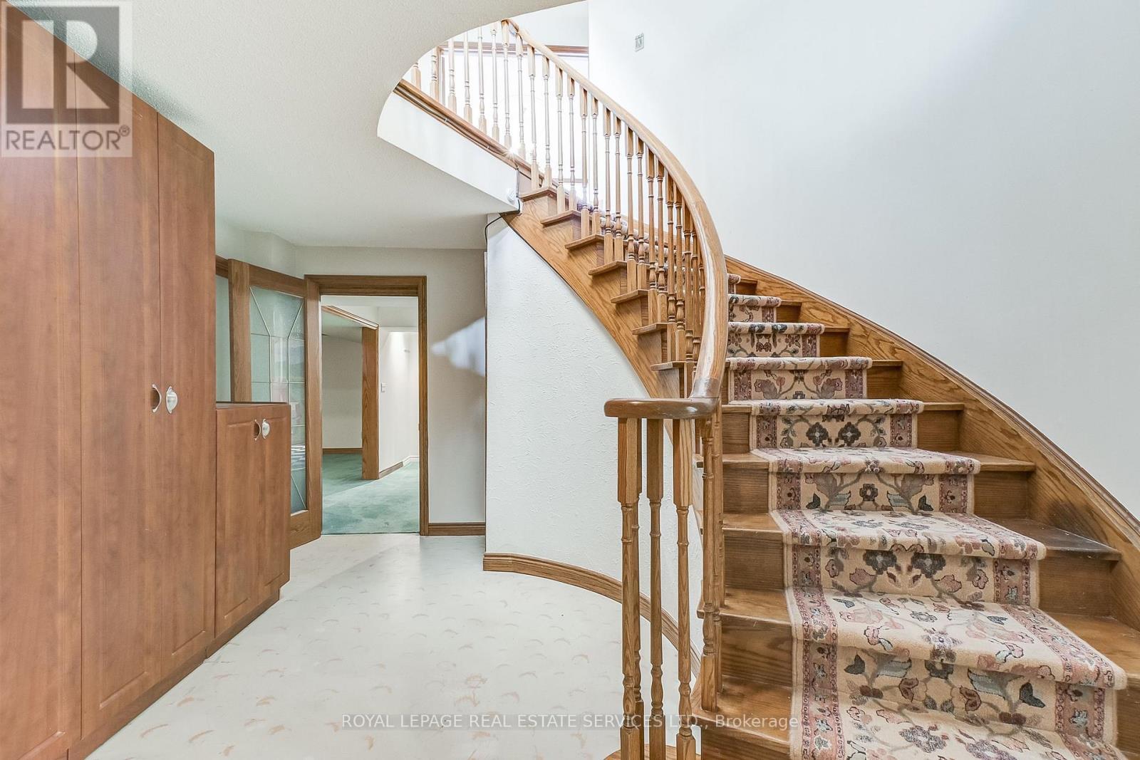 4261 Bridlepath Trail, Mississauga, ON - Indoor Photo Showing Other Room