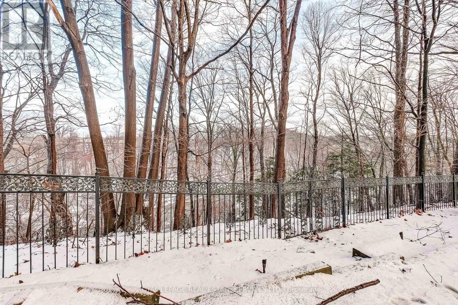 4261 Bridlepath Trail, Mississauga, ON - Outdoor With View