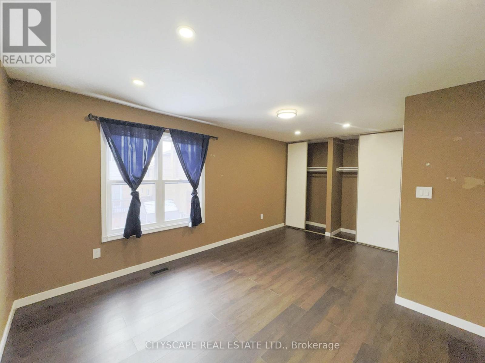 Primary Bedroom - 4064 Teakwood Drive, Mississauga, ON - Indoor Photo Showing Other Room
