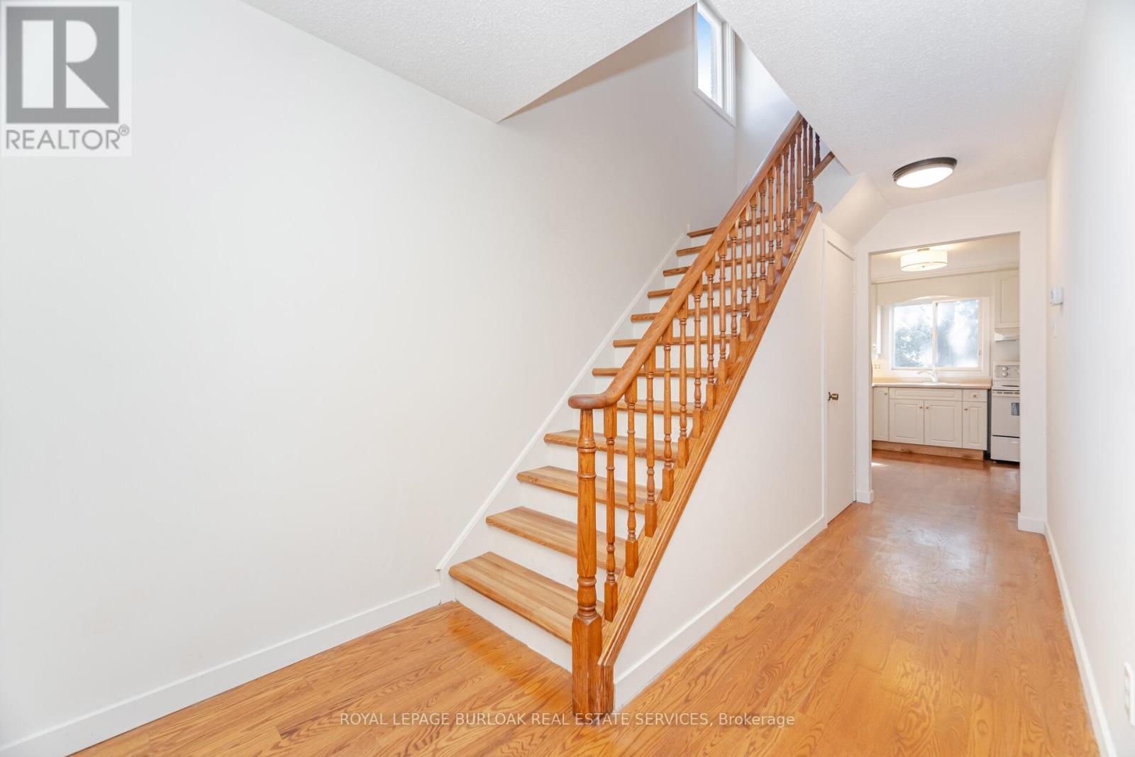 21 Horning Drive, Hamilton, ON - Indoor Photo Showing Other Room