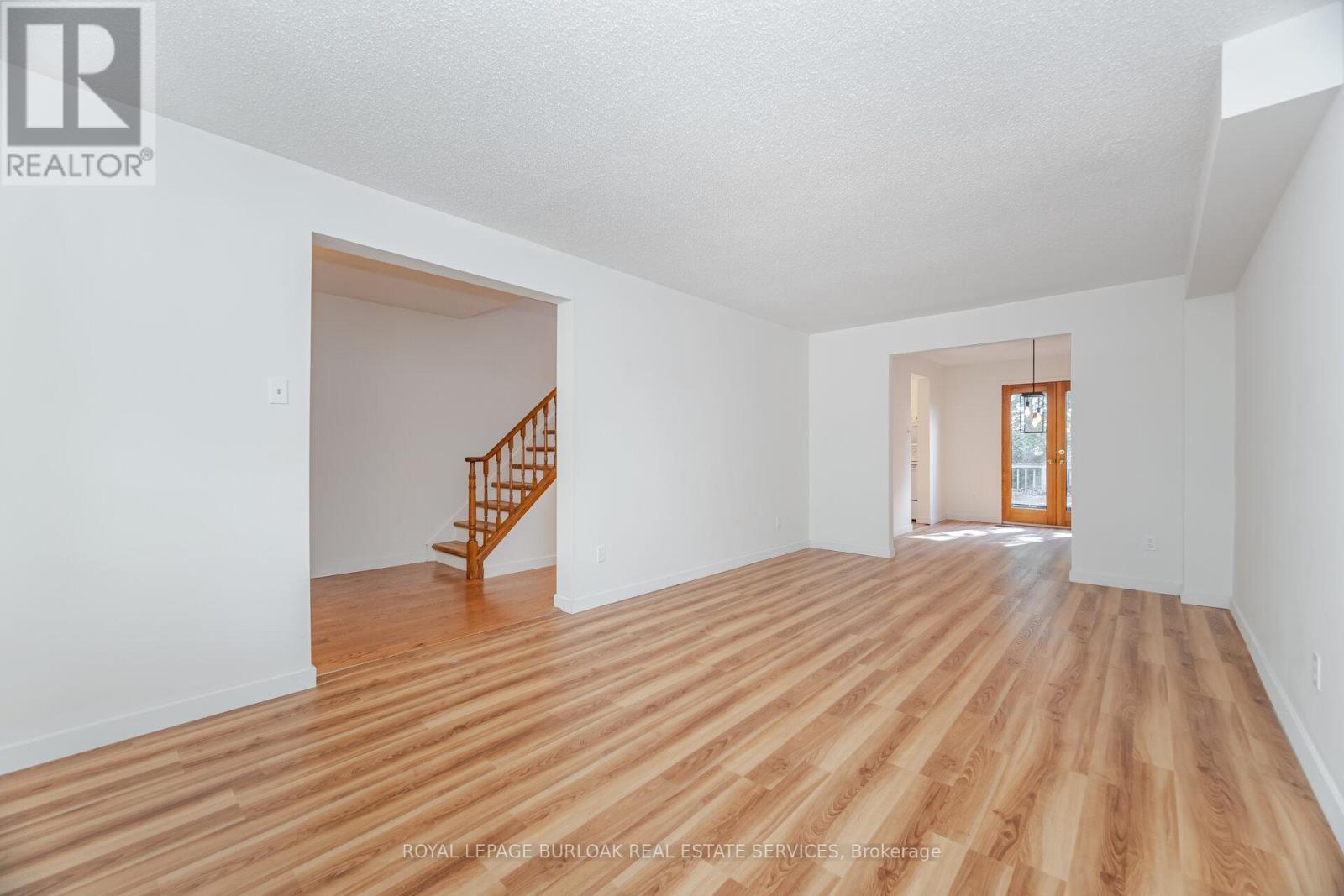 21 Horning Drive, Hamilton, ON - Indoor Photo Showing Other Room