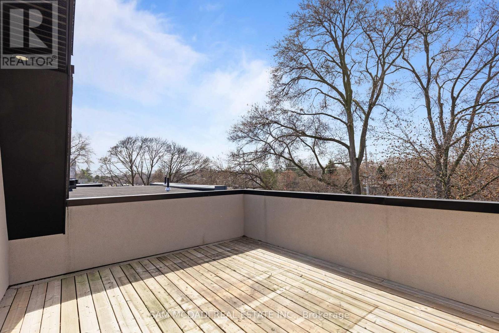 4 Iroquois Avenue, Mississauga, ON - Outdoor