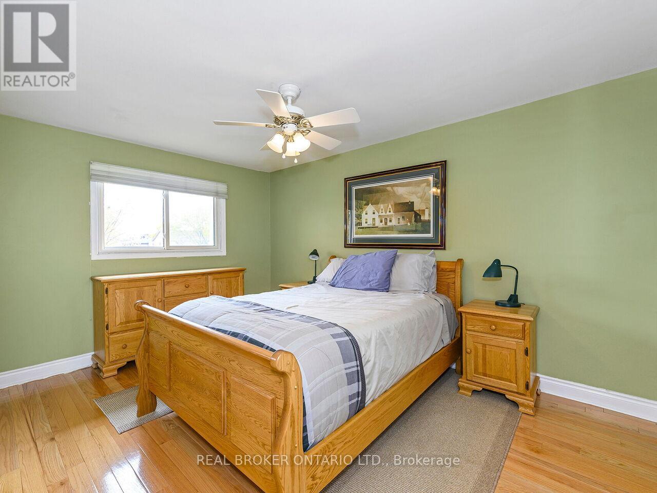 7223 Bendigo Circle, Mississauga, ON - Indoor Photo Showing Bedroom