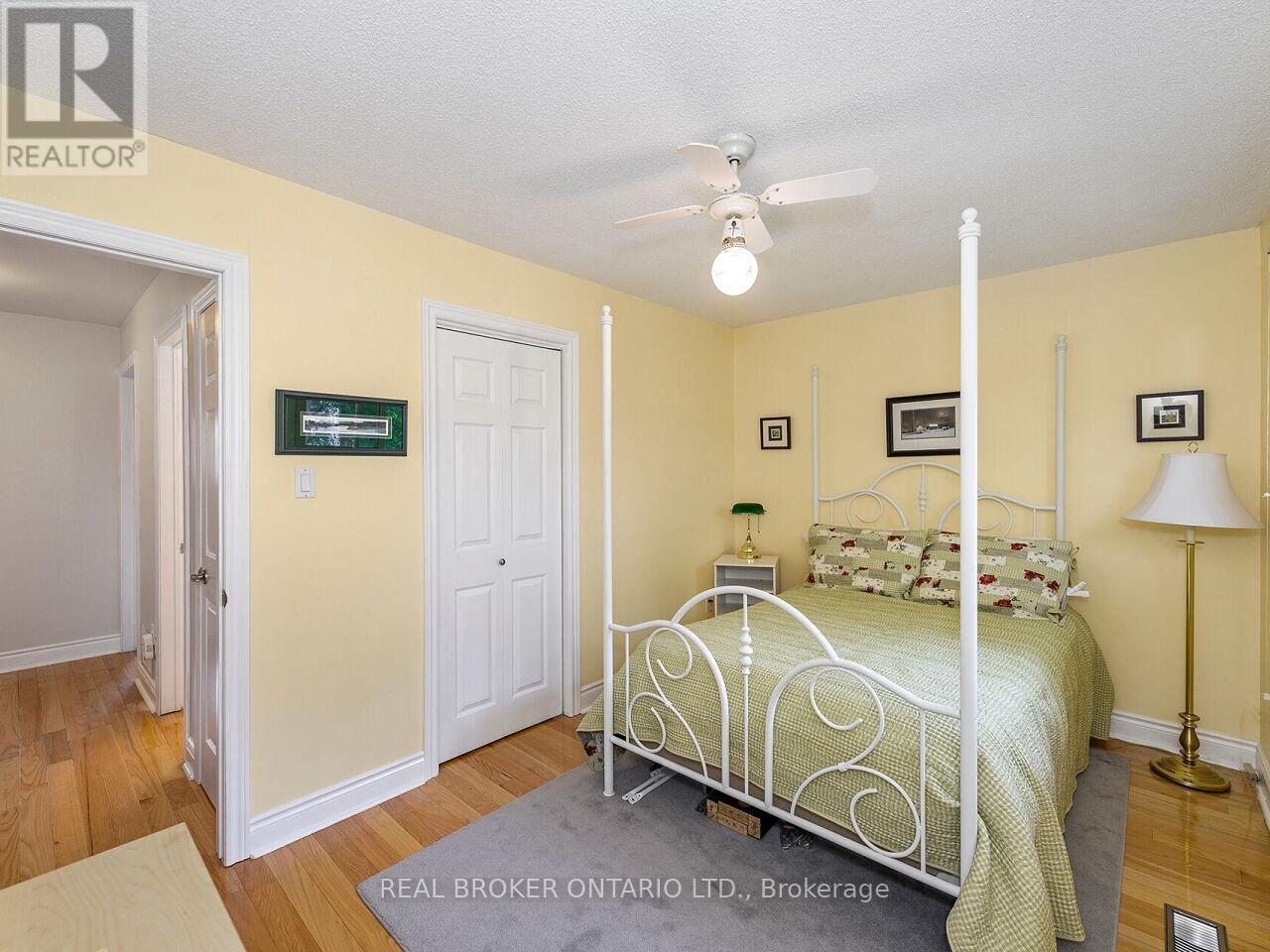 7223 Bendigo Circle, Mississauga, ON - Indoor Photo Showing Bedroom
