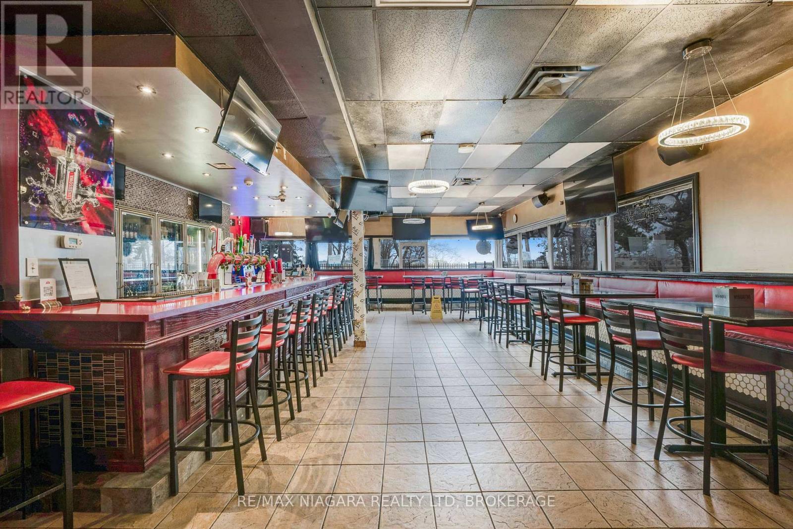 231 St. Paul Street W, St. Catharines (Western Hill), ON