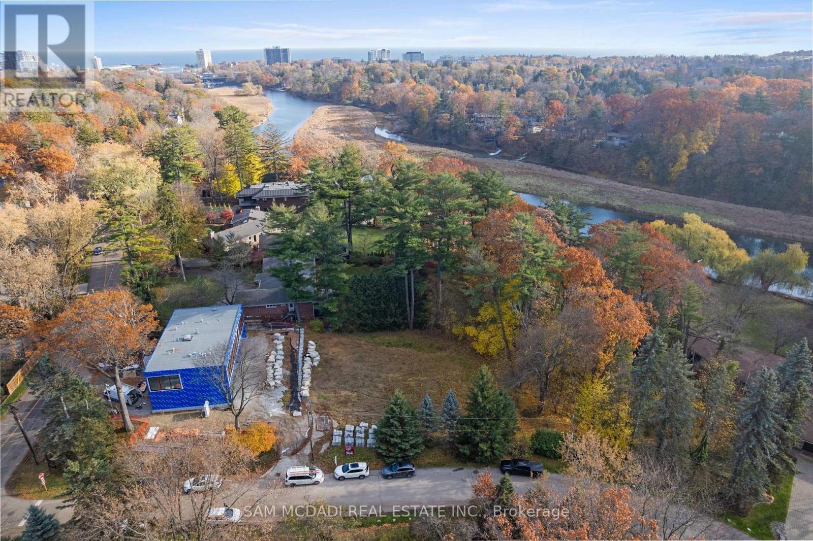 1470 Pinetree Crescent, Mississauga, ON