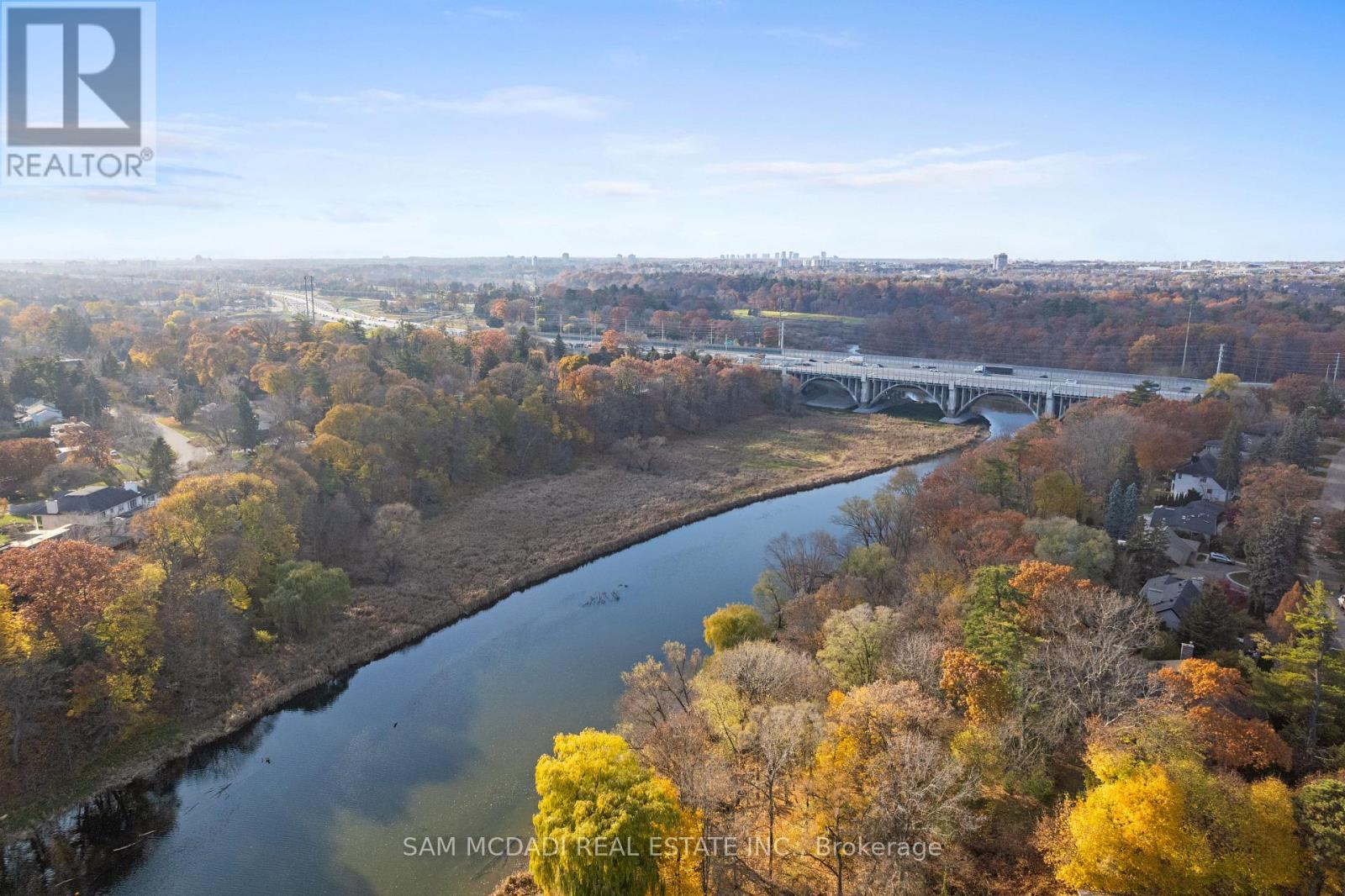 1470 Pinetree Crescent, Mississauga, ON