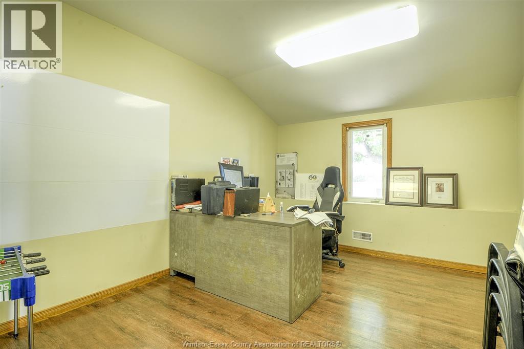 6400 Walker, Tecumseh, ON