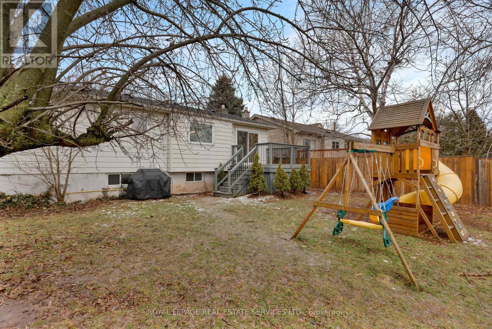 471 Sparling Crescent, Burlington, ON - Outdoor