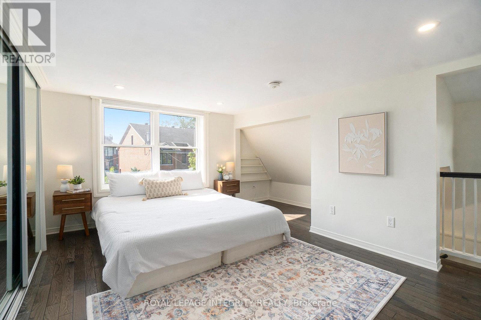 115 Springhurst Avenue, Ottawa, ON - Indoor Photo Showing Bedroom
