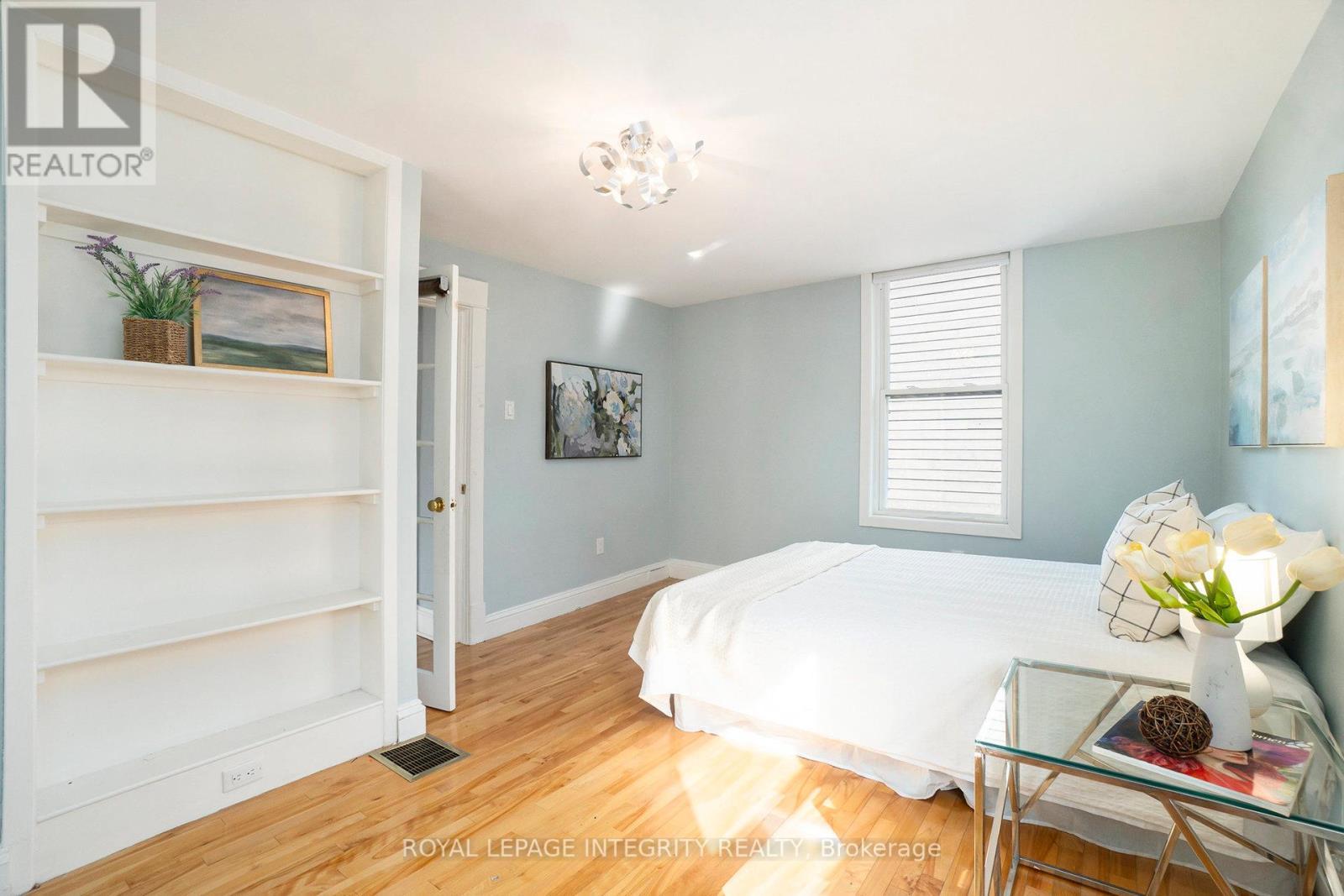115 Springhurst Avenue, Ottawa, ON - Indoor Photo Showing Bedroom