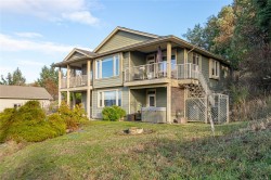 1150 Kathleen Dr Duncan, BC V9L 5S4