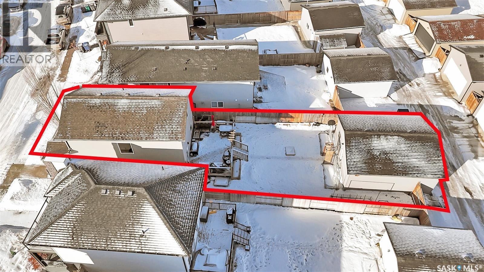 1042 Kloppenburg Bend, Saskatoon, SK