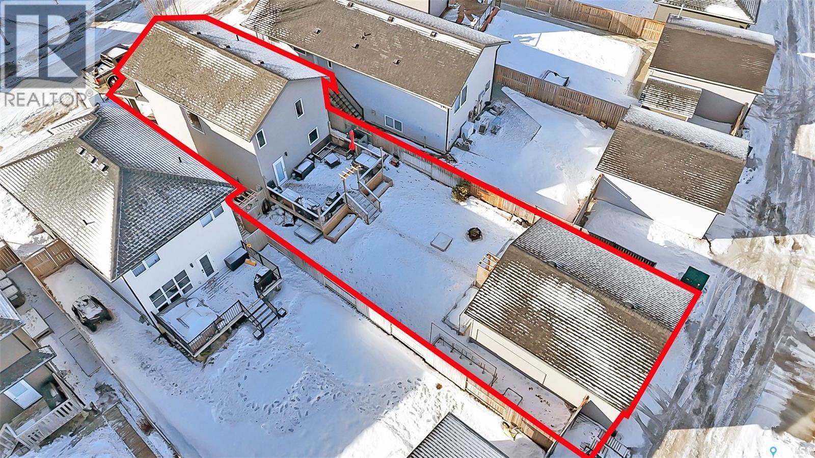 1042 Kloppenburg Bend, Saskatoon, SK