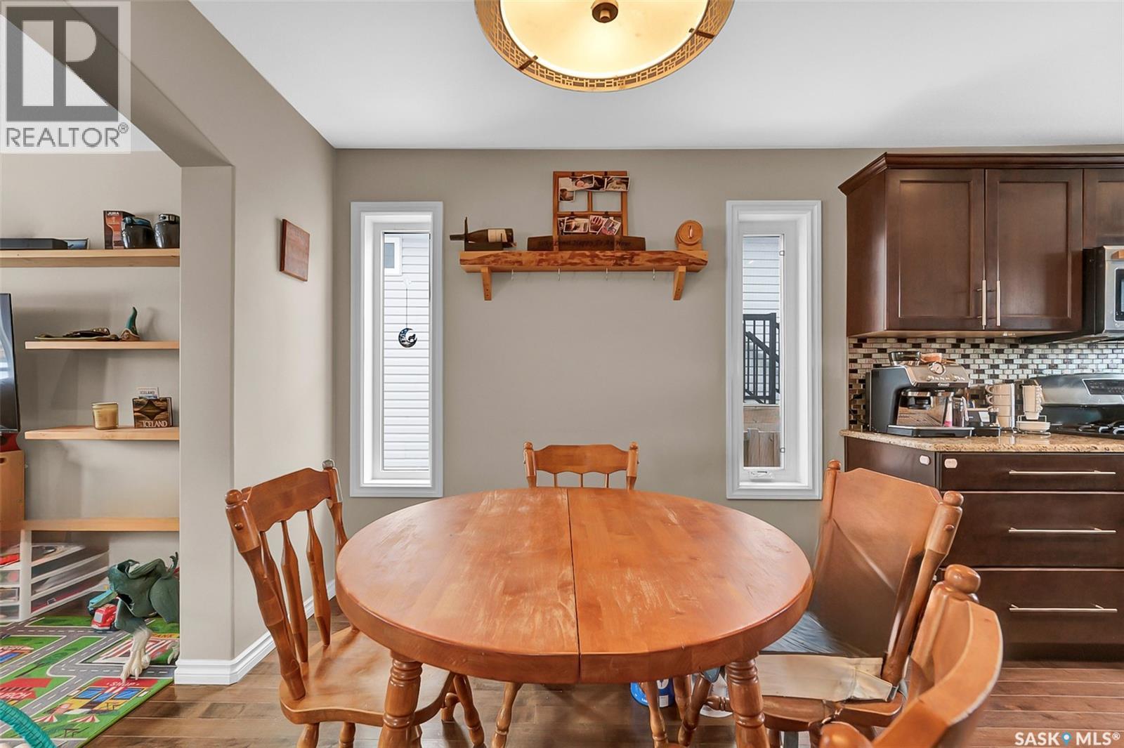 1042 Kloppenburg Bend, Saskatoon, SK