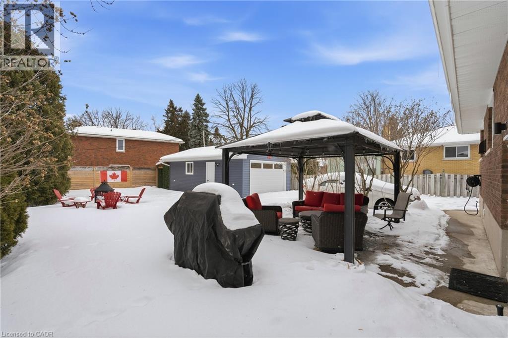 2424 Eileen Drive, Burlington, ON