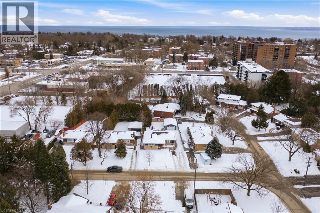 2424 Eileen Drive, Burlington, ON