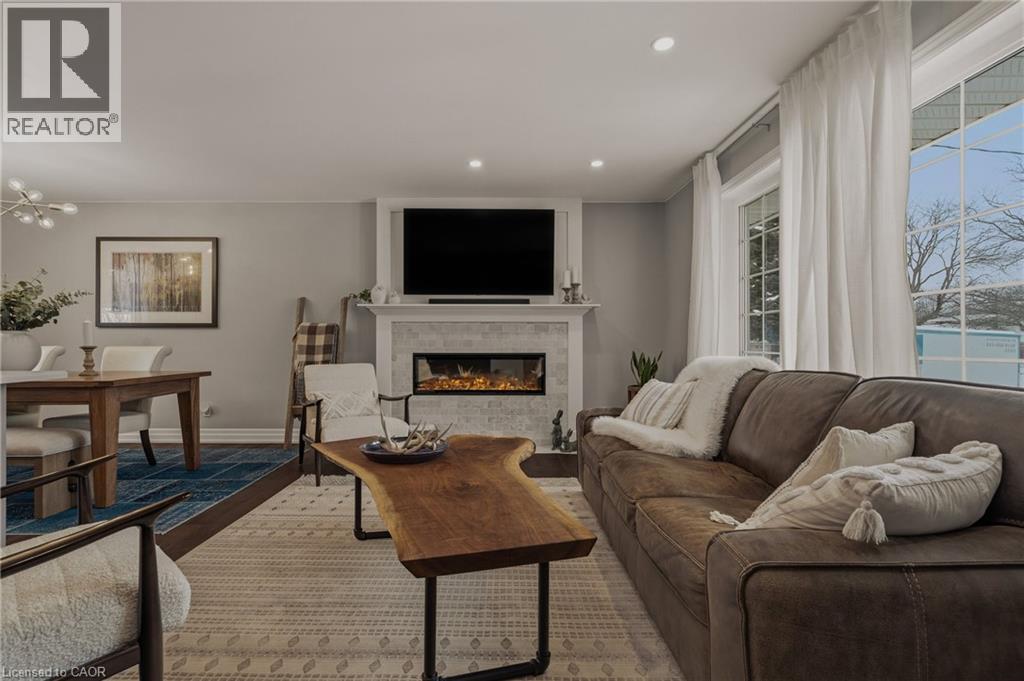 2424 Eileen Drive, Burlington, ON