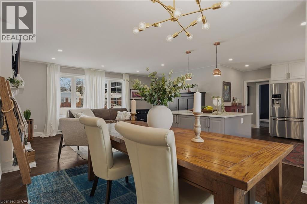 2424 Eileen Drive, Burlington, ON